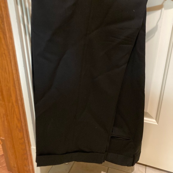 Men’s Hugo Boss Suit - Picture 3 of 11